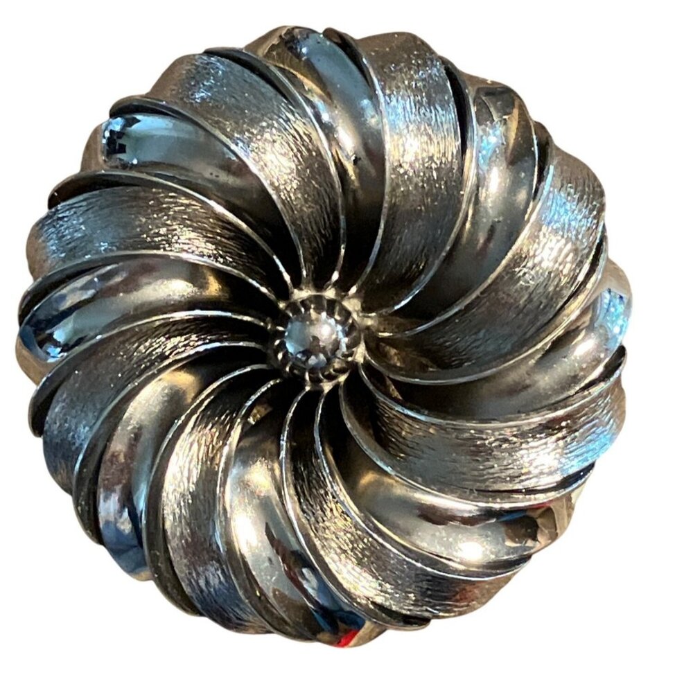 Vintage Silver-Tone Swirl Brooch Pin With Textured Design For Women